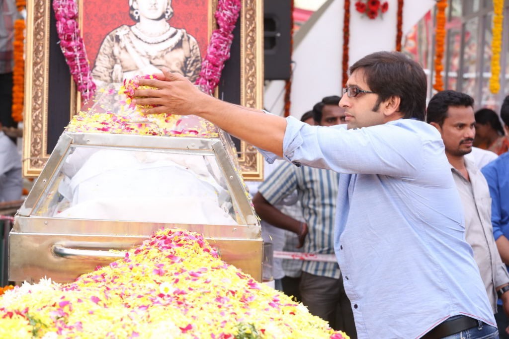 ANR Condolences Photos 05 - 107 / 138 photos