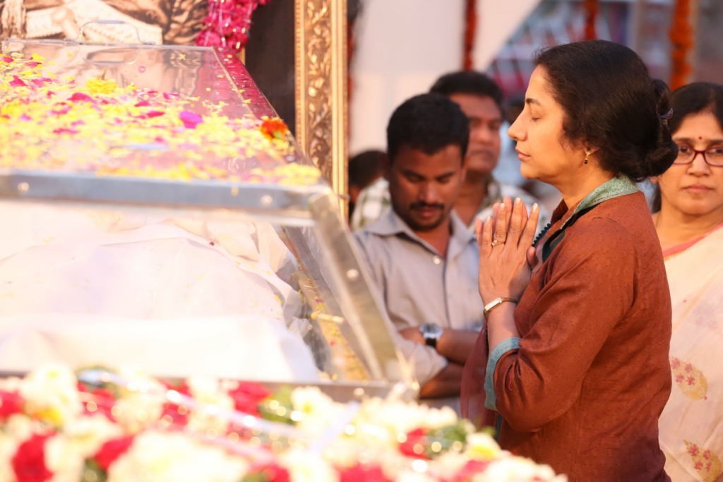 ANR Condolences Photos 06 - 25 / 194 photos
