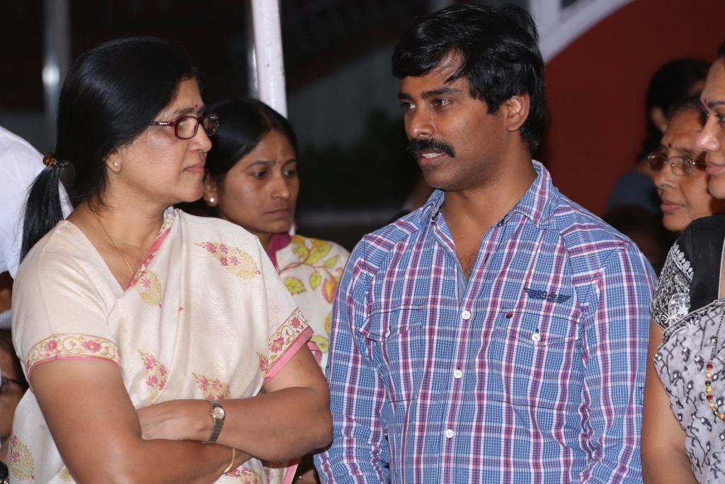 ANR Condolences Photos 06 - 26 / 194 photos