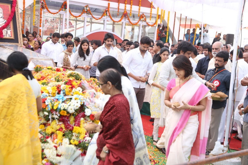 ANR Condolences Photos 09 - 10 / 440 photos