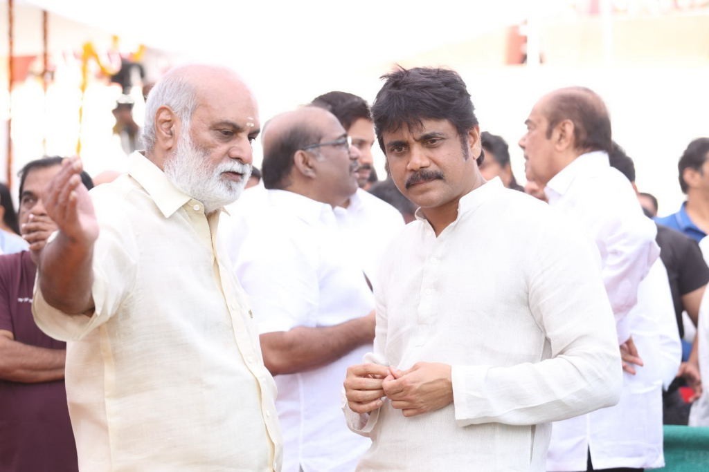 ANR Condolences Photos 09 - 63 / 440 photos