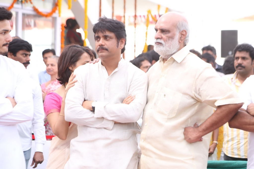 ANR Condolences Photos 09 - 66 / 440 photos