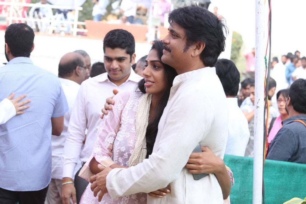 ANR Condolences Photos 09 - 68 / 440 photos