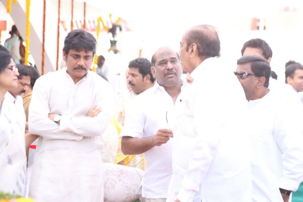 ANR Condolences Photos 09 - 94 / 440 photos