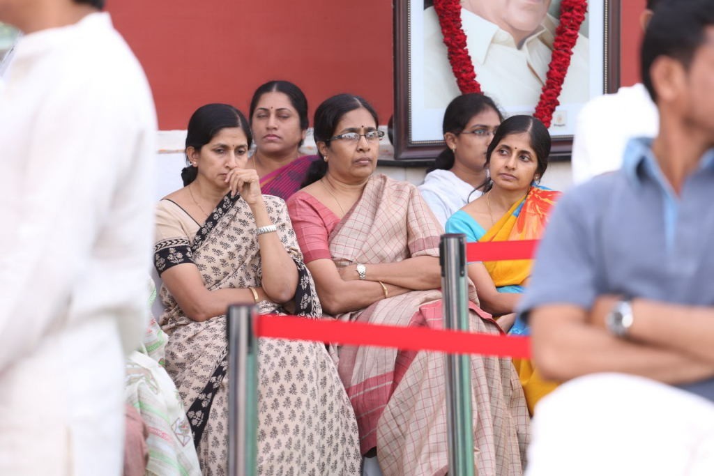 ANR Condolences Photos 09 - 166 / 440 photos