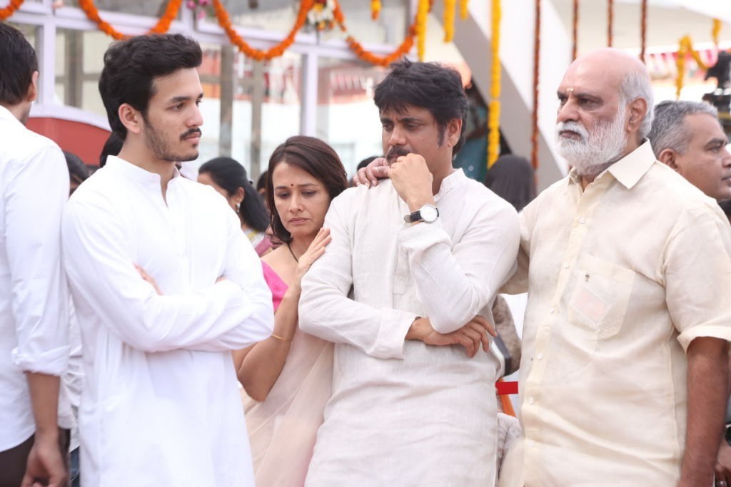 ANR Condolences Photos 09 - 204 / 440 photos