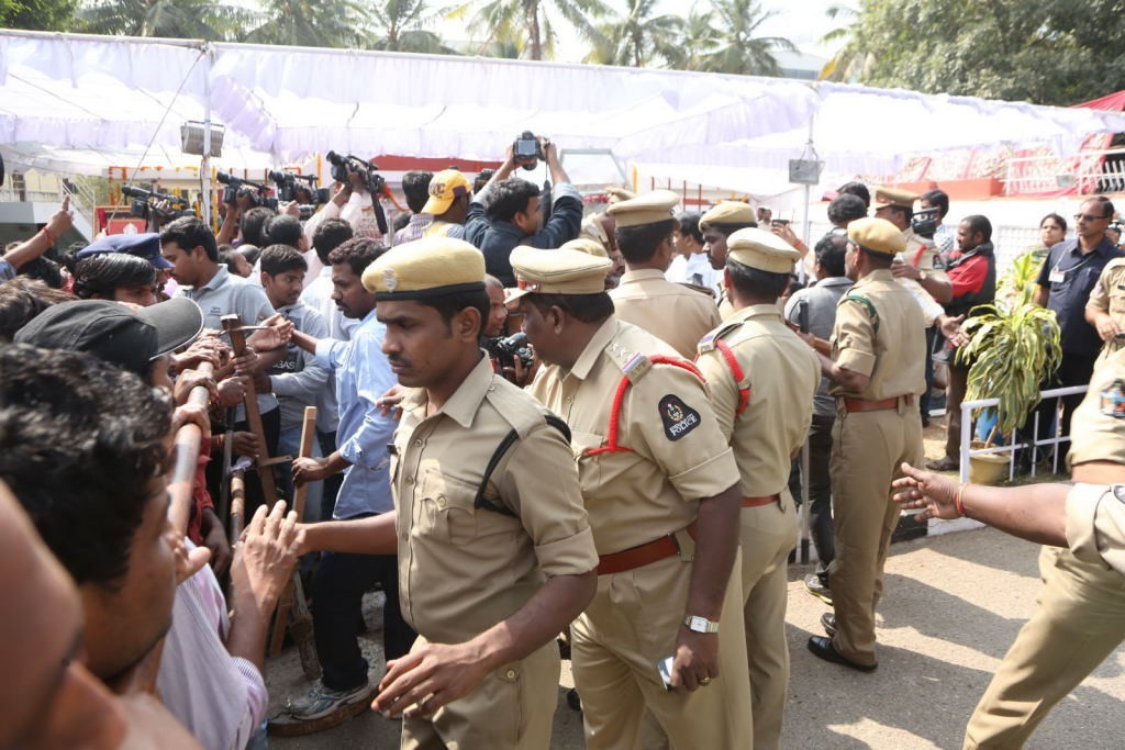 ANR Condolences Photos 09 - 209 / 440 photos