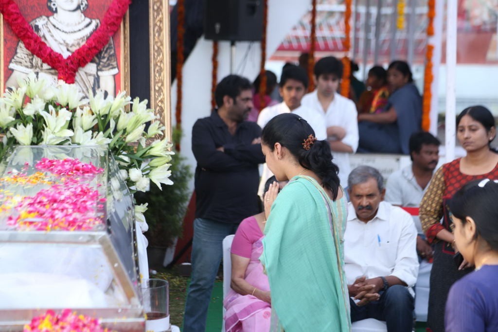 ANR Condolences Photos 09 - 241 / 440 photos