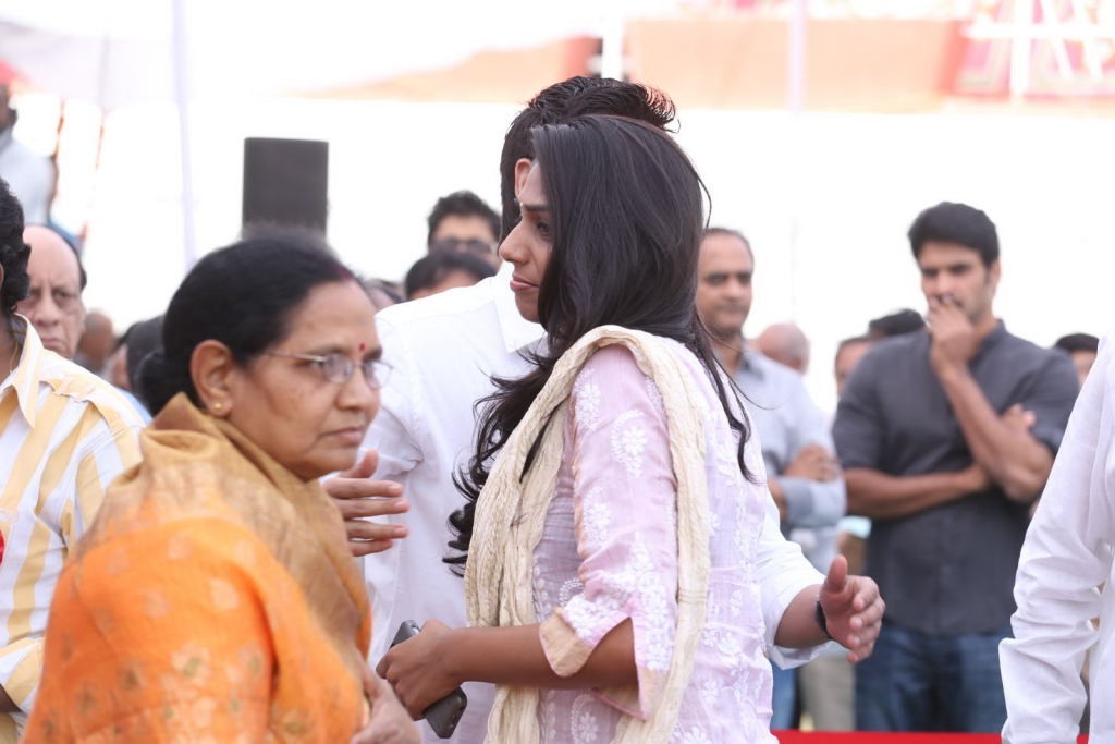 ANR Condolences Photos 09 - 308 / 440 photos