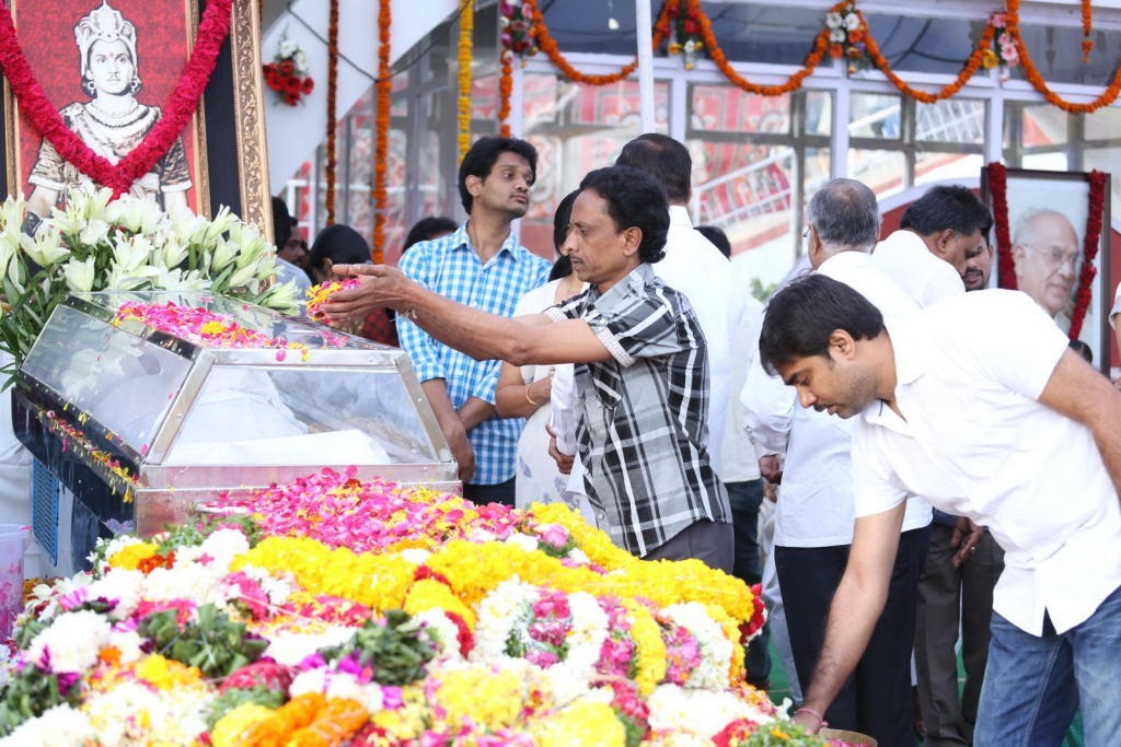 ANR Condolences Photos 09 - 356 / 440 photos