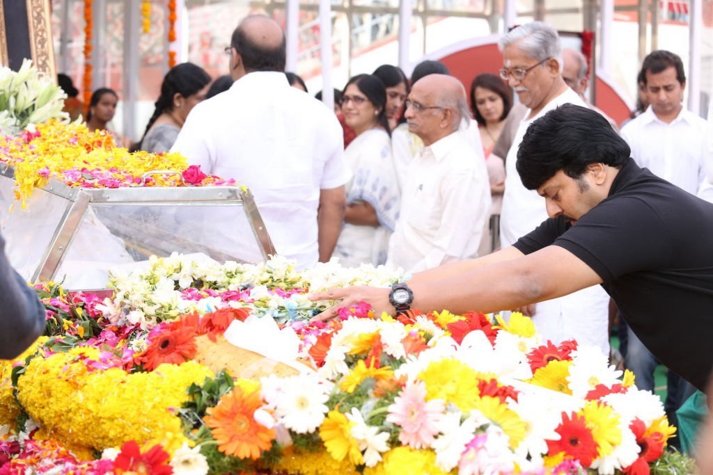 ANR Condolences Photos 09 - 366 / 440 photos