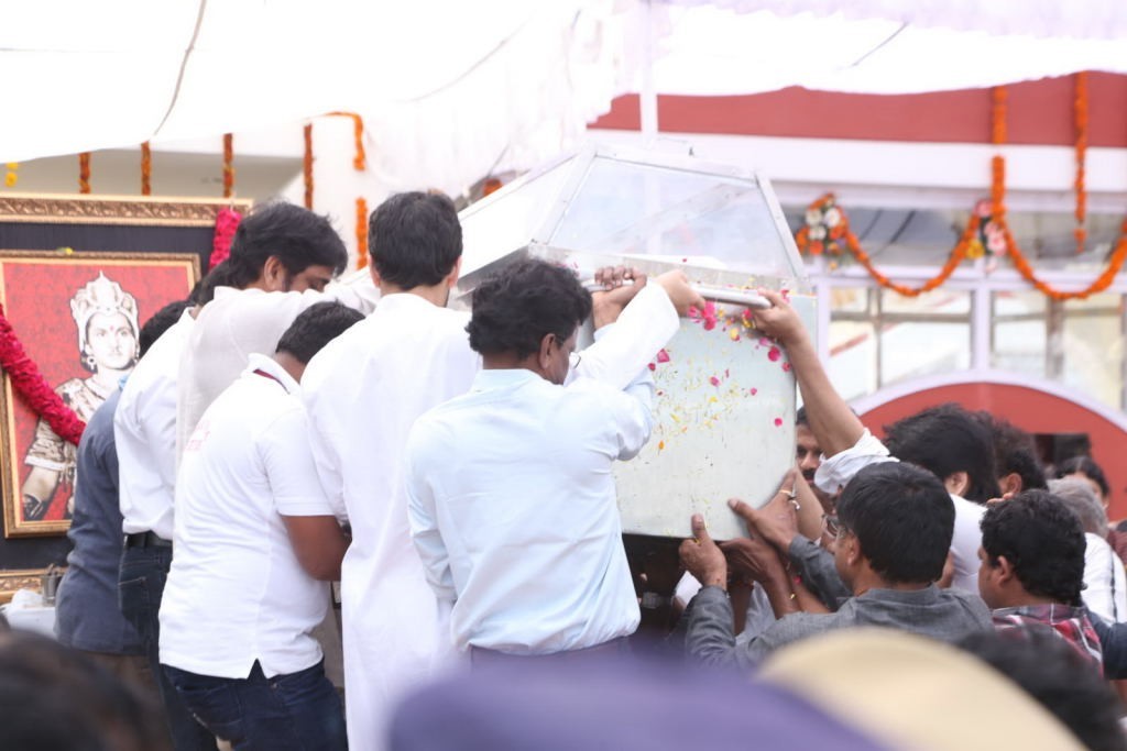 ANR Condolences Photos 09 - 382 / 440 photos