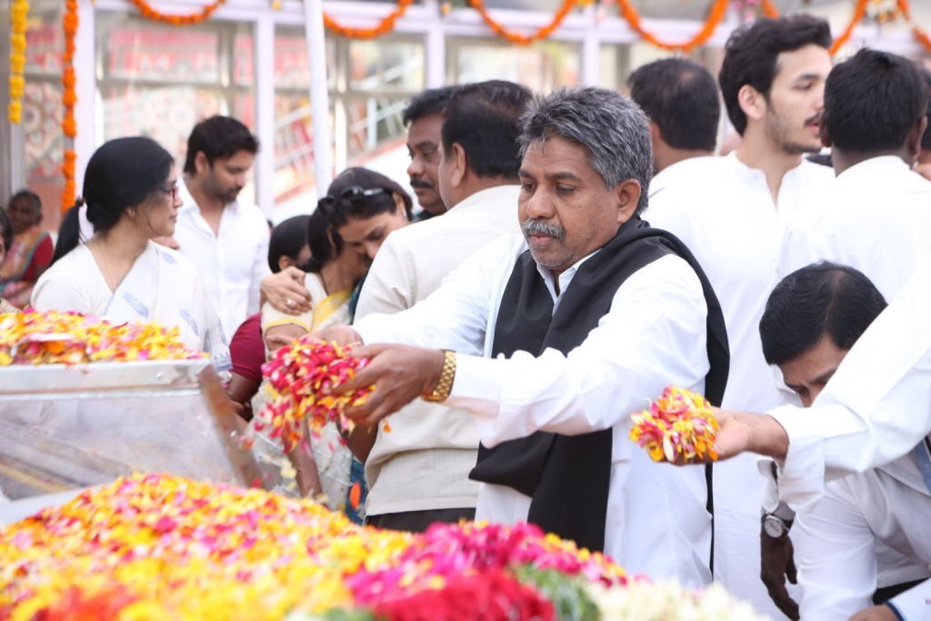 ANR Condolences Photos 09 - 433 / 440 photos