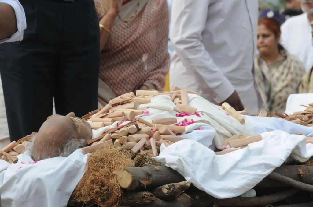ANR Cremation Photos 02  - 57 / 192 photos
