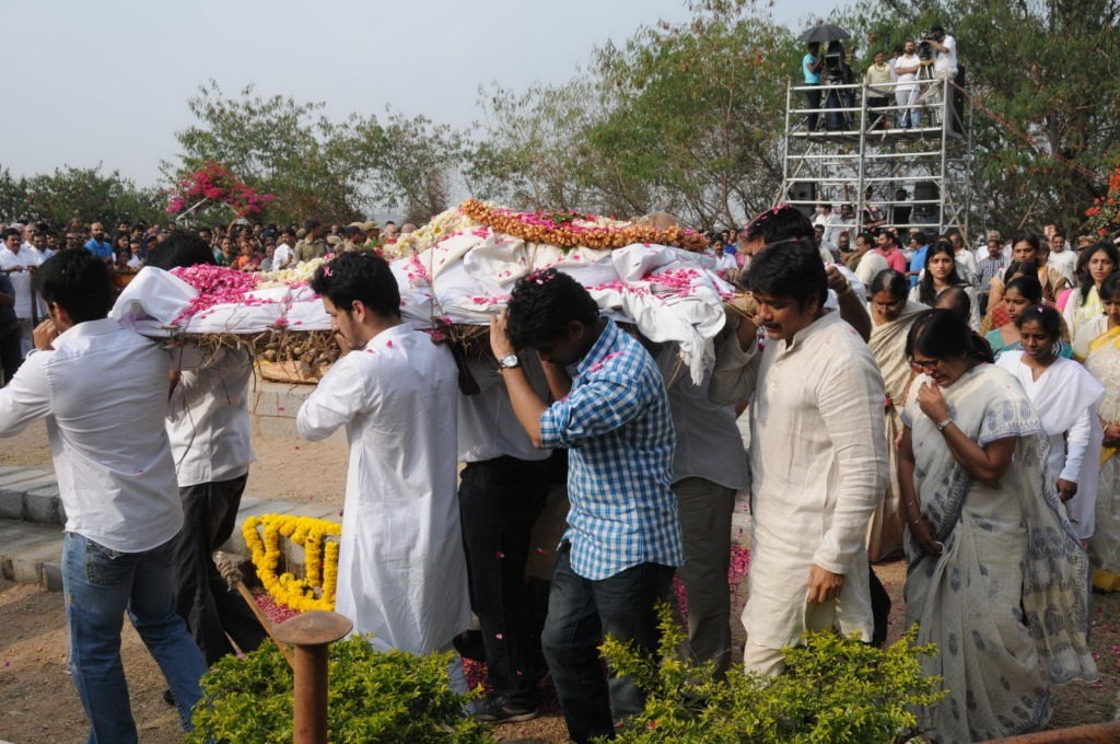 ANR Cremation Photos 02  - 95 / 192 photos