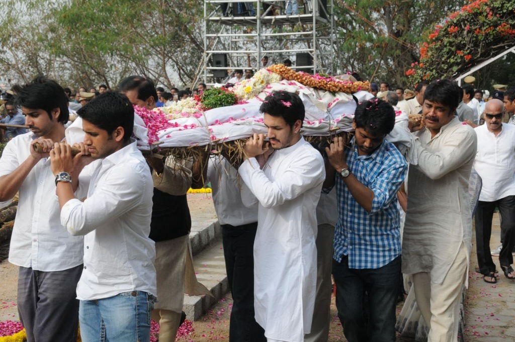 ANR Cremation Photos 02  - 136 / 192 photos