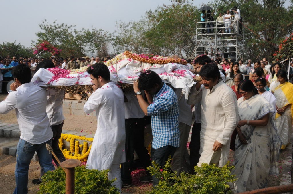 ANR Cremation Photos 02  - 151 / 192 photos