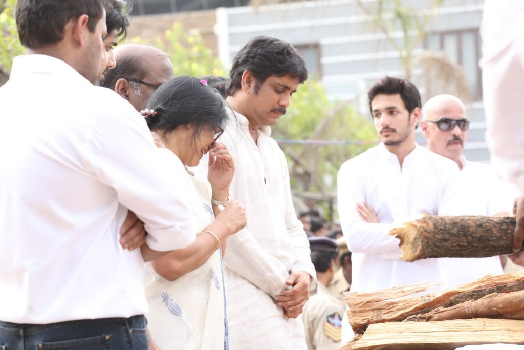 ANR Cremation Photos 01  - 9 / 493 photos