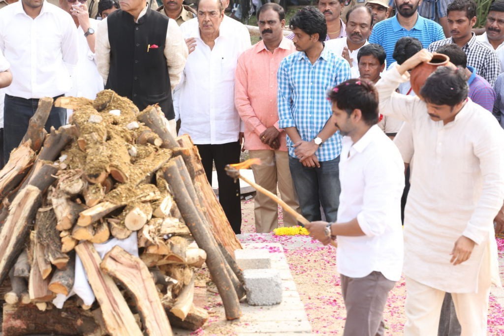 ANR Cremation Photos 01  - 17 / 493 photos