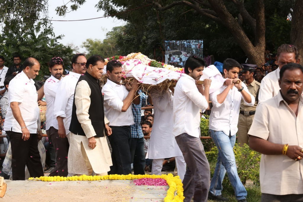 ANR Cremation Photos 01  - 197 / 493 photos