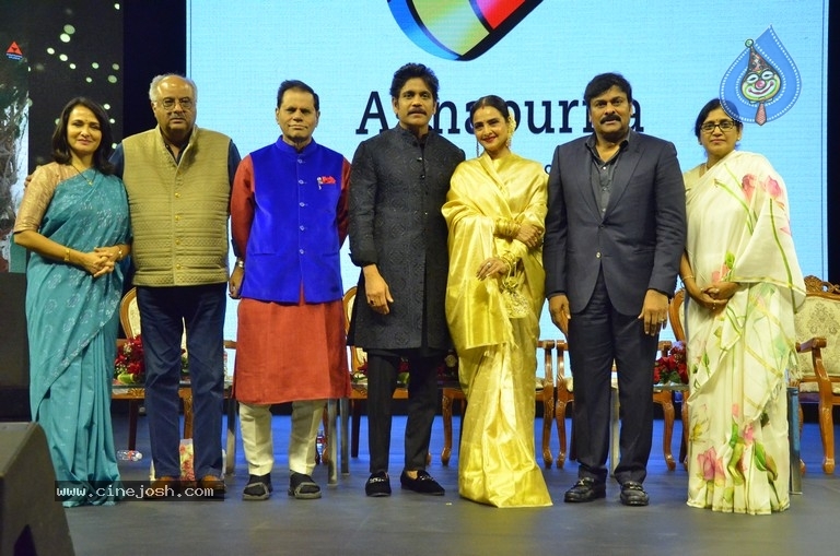 ANR National Awards Set 2 - 2 / 13 photos