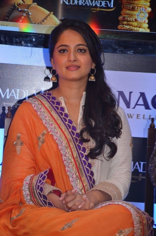 Anushka at NAC Rudhramadevi Jewellery Introduce - 2 / 42 photos