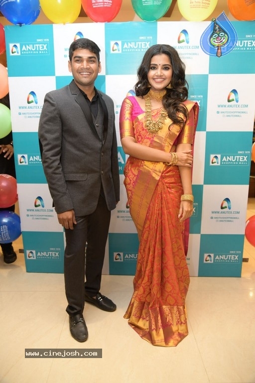 Anutex Shopping Mall Grand Festival Collection Launch - 3 / 21 photos