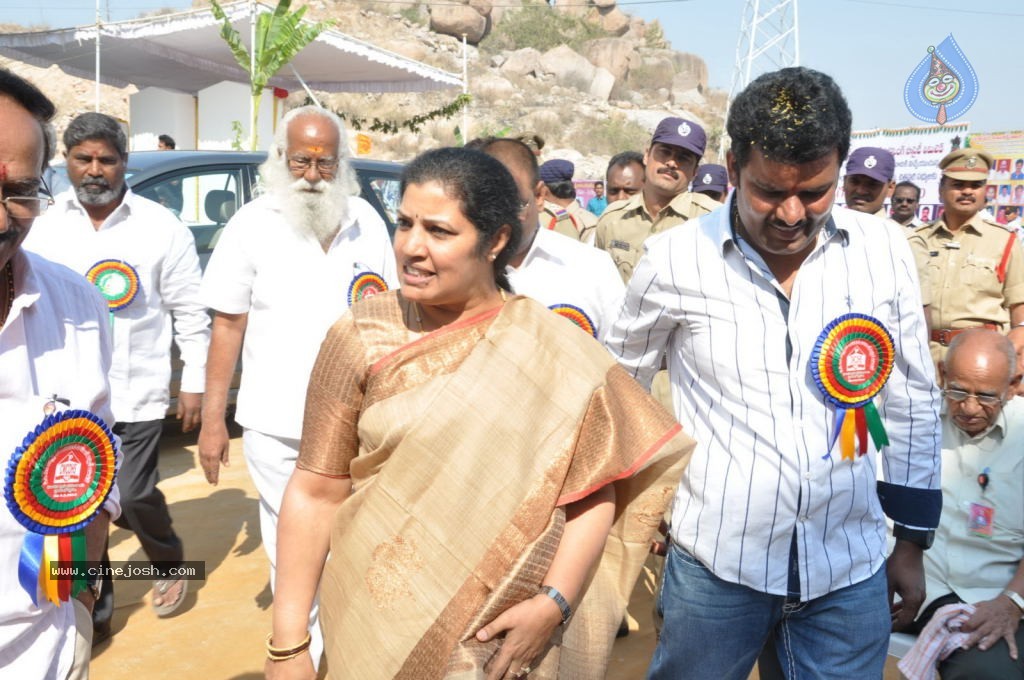 AP Cine Workers Chitrapuri Colony Inauguration - 102 / 290 photos