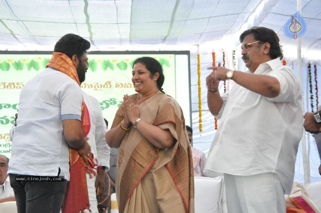 AP Cine Workers Chitrapuri Colony Inauguration - 121 / 290 photos