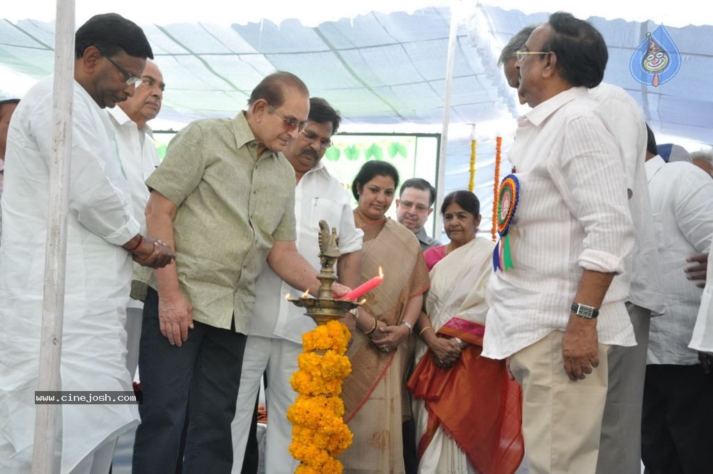 AP Cine Workers Chitrapuri Colony Inauguration - 175 / 290 photos