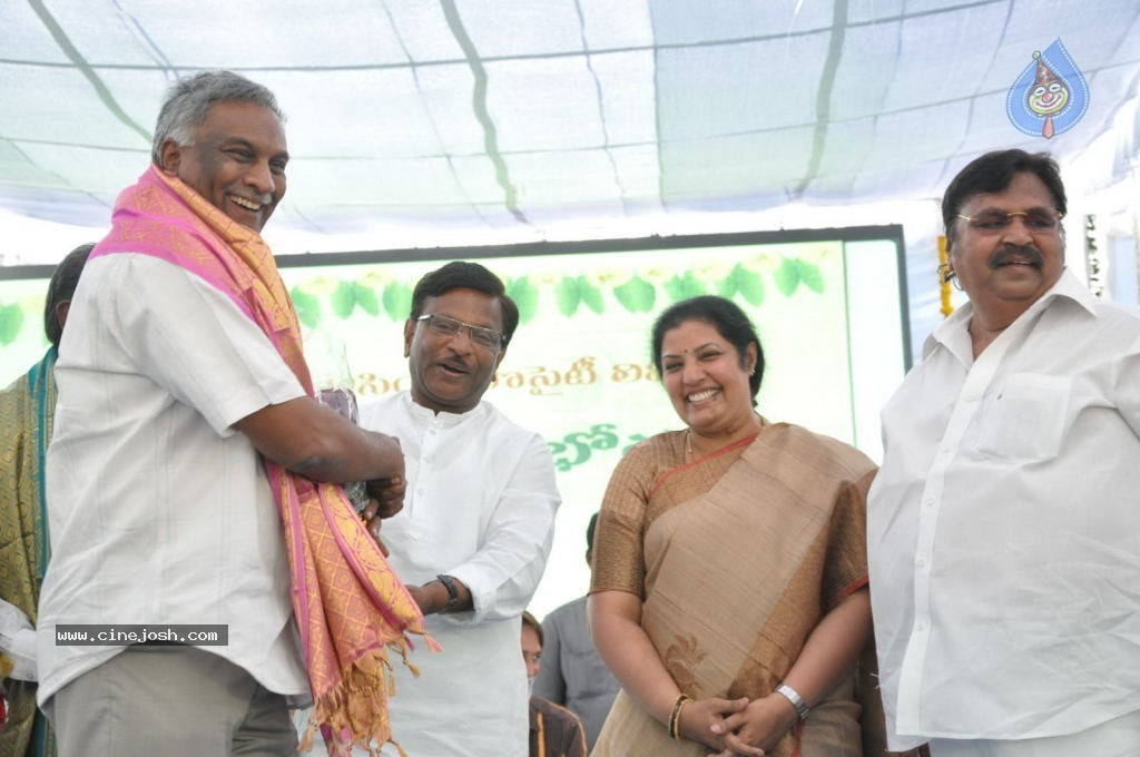 AP Cine Workers Chitrapuri Colony Inauguration - 178 / 290 photos