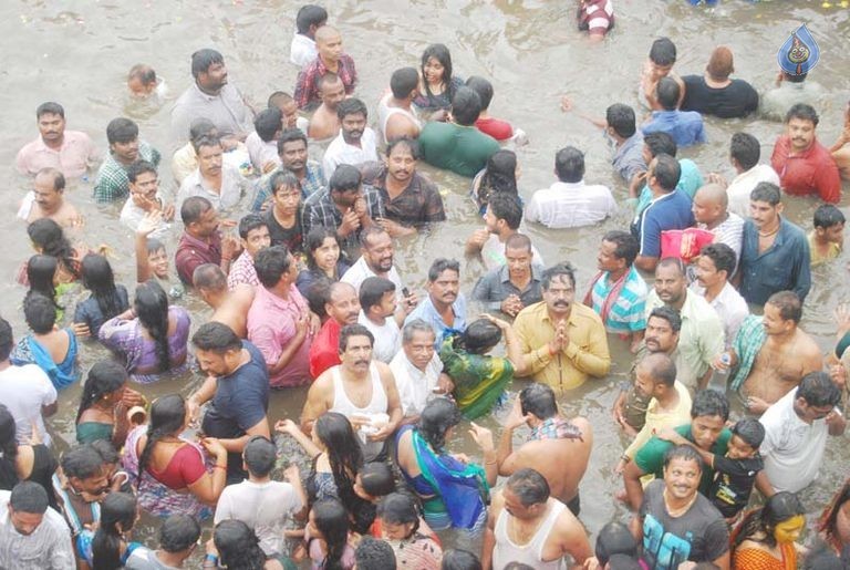 AP Godavari Pushkaralu 2015 Photos - 59 / 74 photos