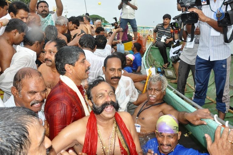 AP Godavari Pushkaralu 2015 Photos - 66 / 74 photos