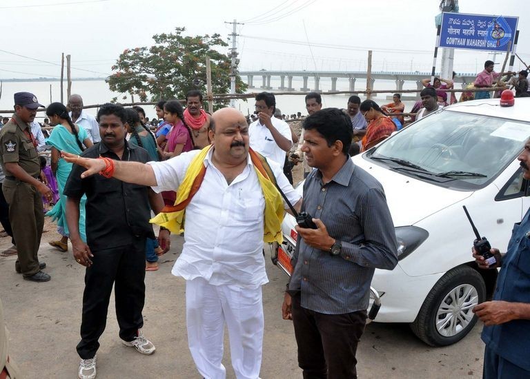 AP Godavari Pushkaralu 2015 Photos - 70 / 74 photos