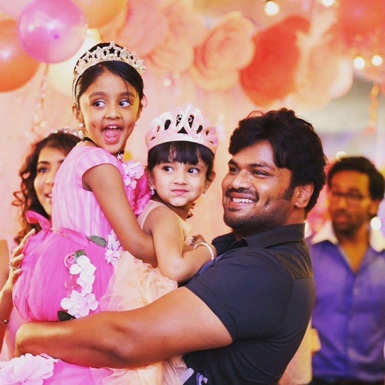 Ariaana and Viviana Birthday Event Photos - 25 / 32 photos