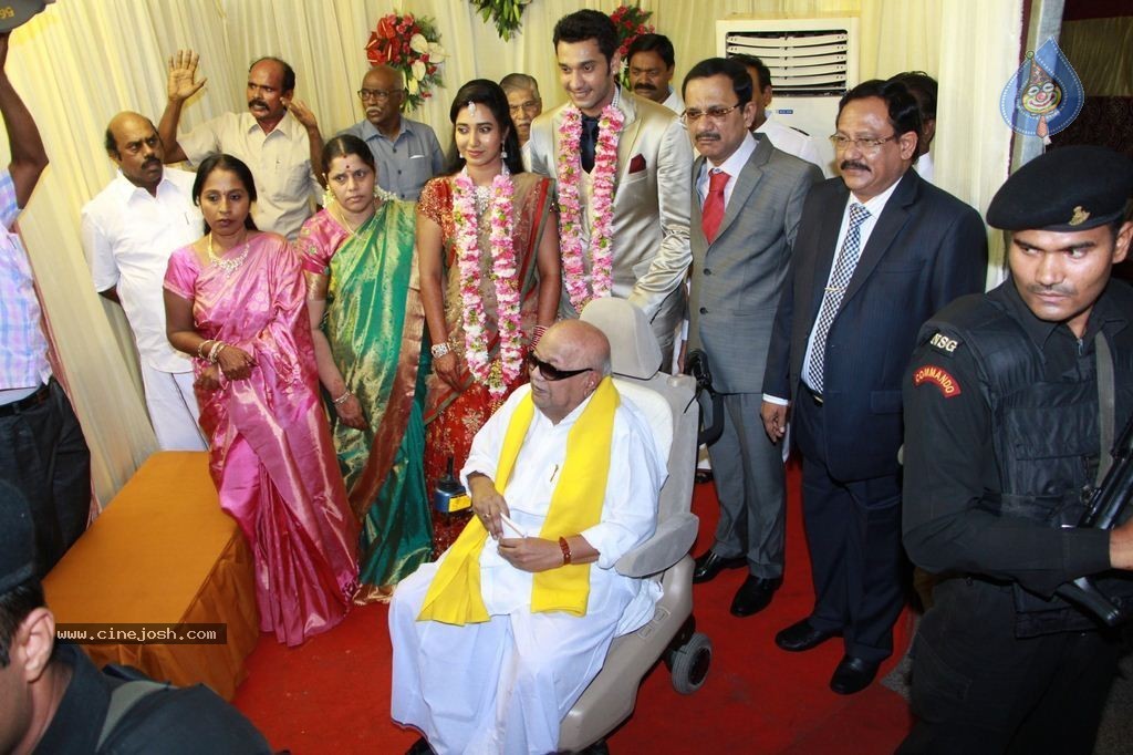 Arulnidhi - Keerthana Wedding Reception Stills - 11 / 46 photos