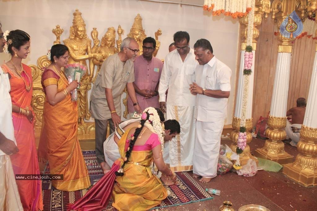 Arun Pandian Daughter Wedding n Reception  - 64 / 152 photos