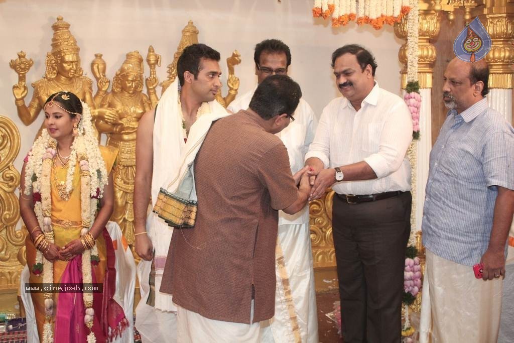 Arun Pandian Daughter Wedding n Reception  - 126 / 152 photos
