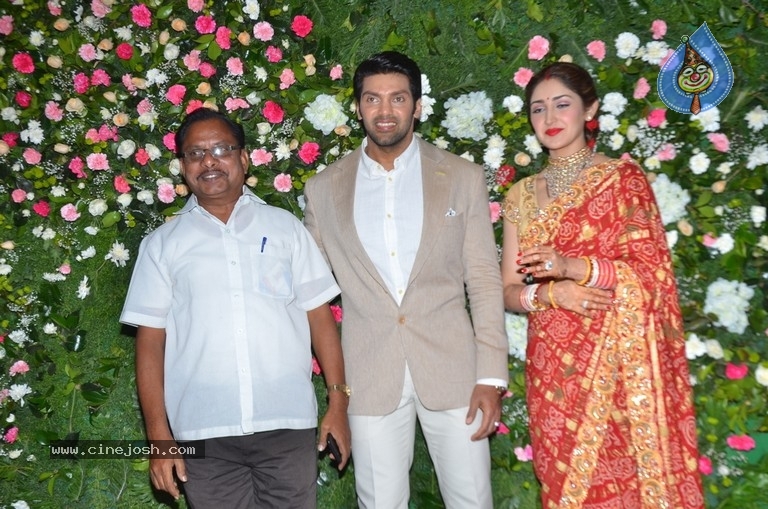 Arya and Sayesha Reception Photos - 10 / 21 photos