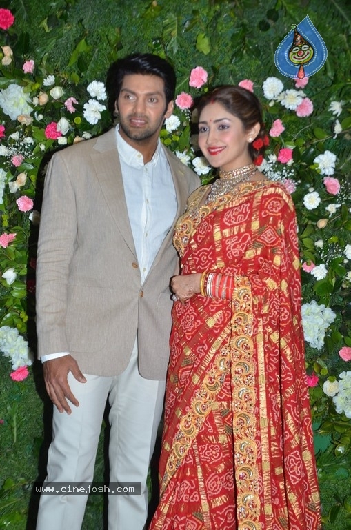 Arya and Sayesha Reception Photos - 20 / 21 photos