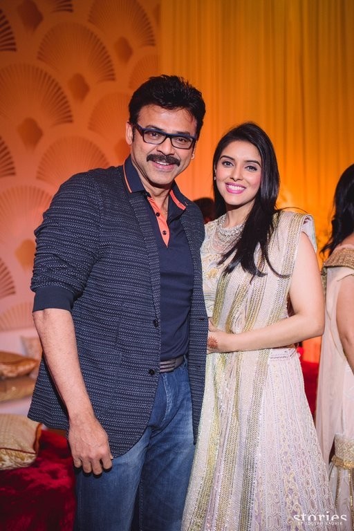 Asin and Rahul Sharma Wedding Reception - 39 / 42 photos