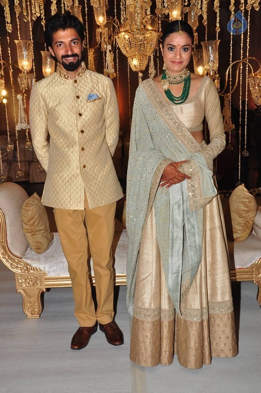 Aswini Dutt Daughter Wedding Reception 1 - 17 / 110 photos