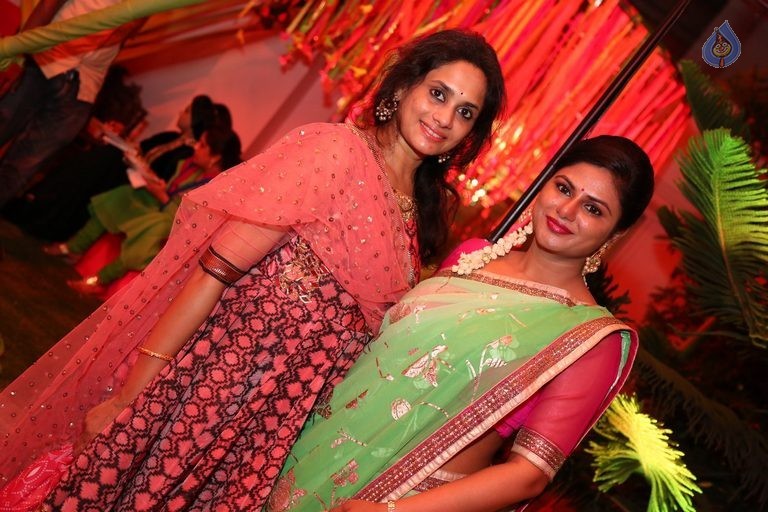 Avinash and Aayna Sufi Ceremony Photos - 25 / 81 photos