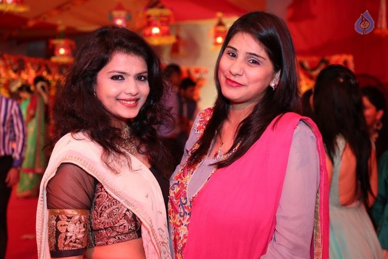 Avinash and Aayna Sufi Ceremony Photos - 43 / 81 photos