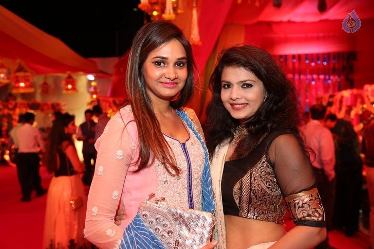 Avinash and Aayna Sufi Ceremony Photos - 47 / 81 photos