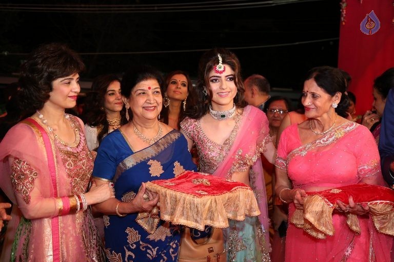 Avinash and Aayna Sufi Ceremony Photos - 71 / 81 photos