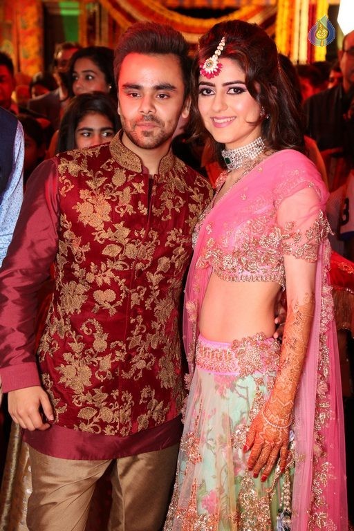 Avinash and Aayna Sufi Ceremony Photos - 80 / 81 photos