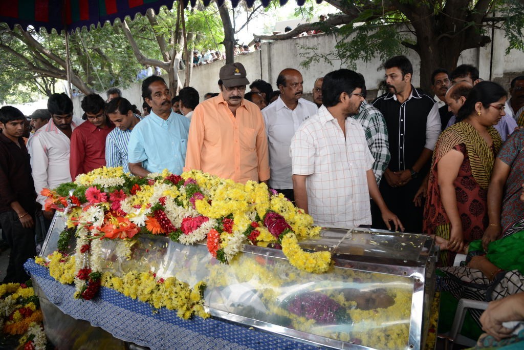 AVS Condolences Photos 01 - 27 / 214 photos