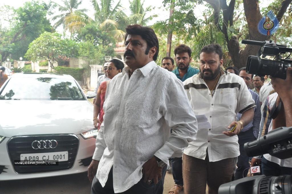 Balakrishna and Family Cast Their Votes - 4 / 75 photos