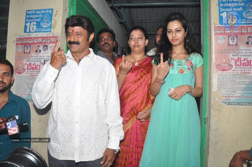 Balakrishna and Family Cast Their Votes - 15 / 75 photos